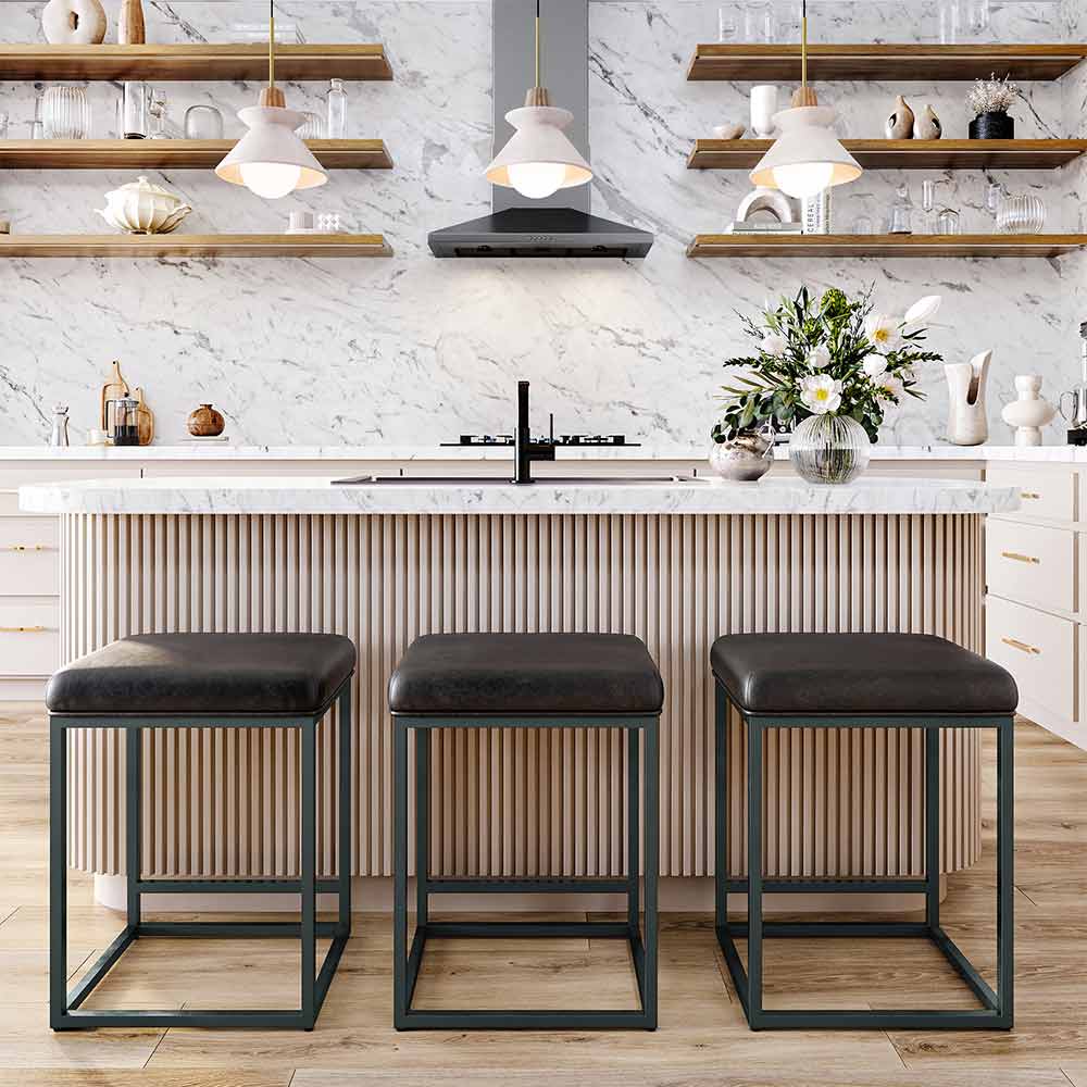 24" Bar Stools (2)