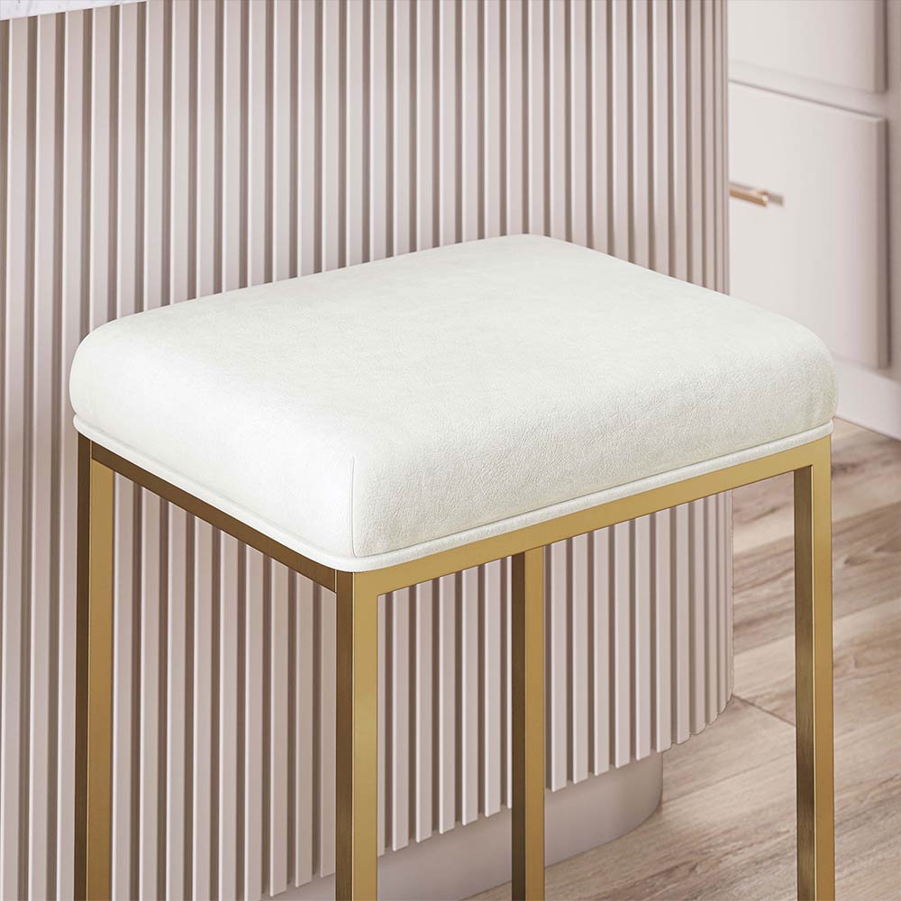 24" Bar Stools (2)