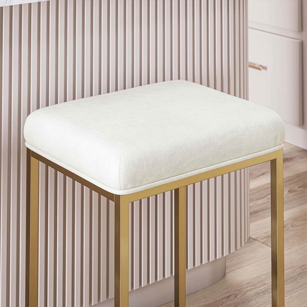 30" Bar Stools (4)