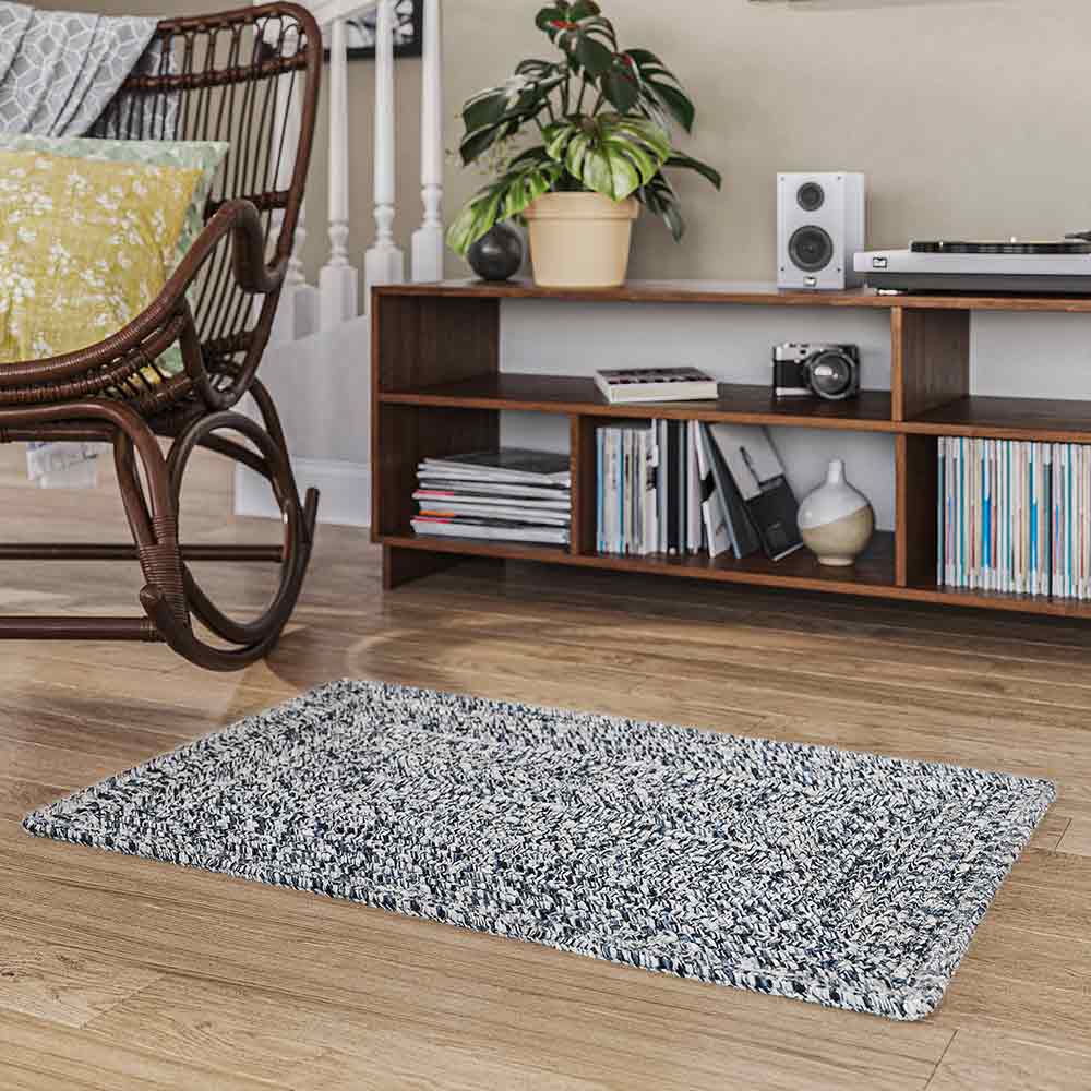 Braided Indoor/Outdoor Area Rug, 8'x10', 5'x8', 4'x6', 3'x5', 2'x3'