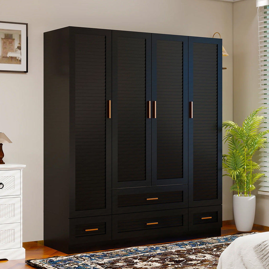 Freestanding Wardrobe in bedroom