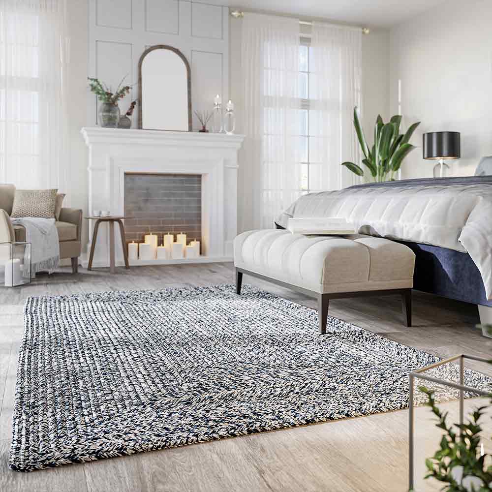 Braided Indoor/Outdoor Area Rug