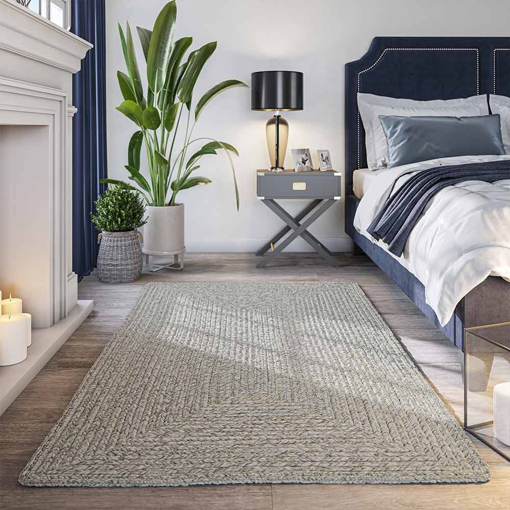 Braided Indoor/Outdoor Area Rug