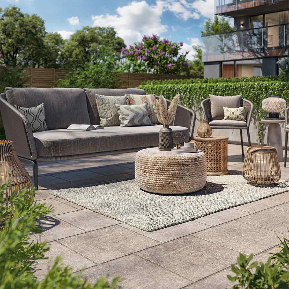 Braided Indoor/Outdoor Area Rug