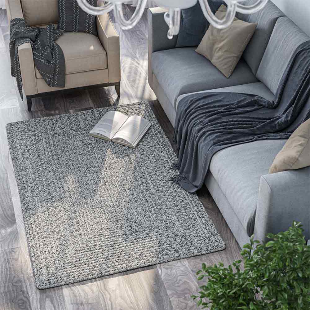 Braided Indoor/Outdoor Area Rug
