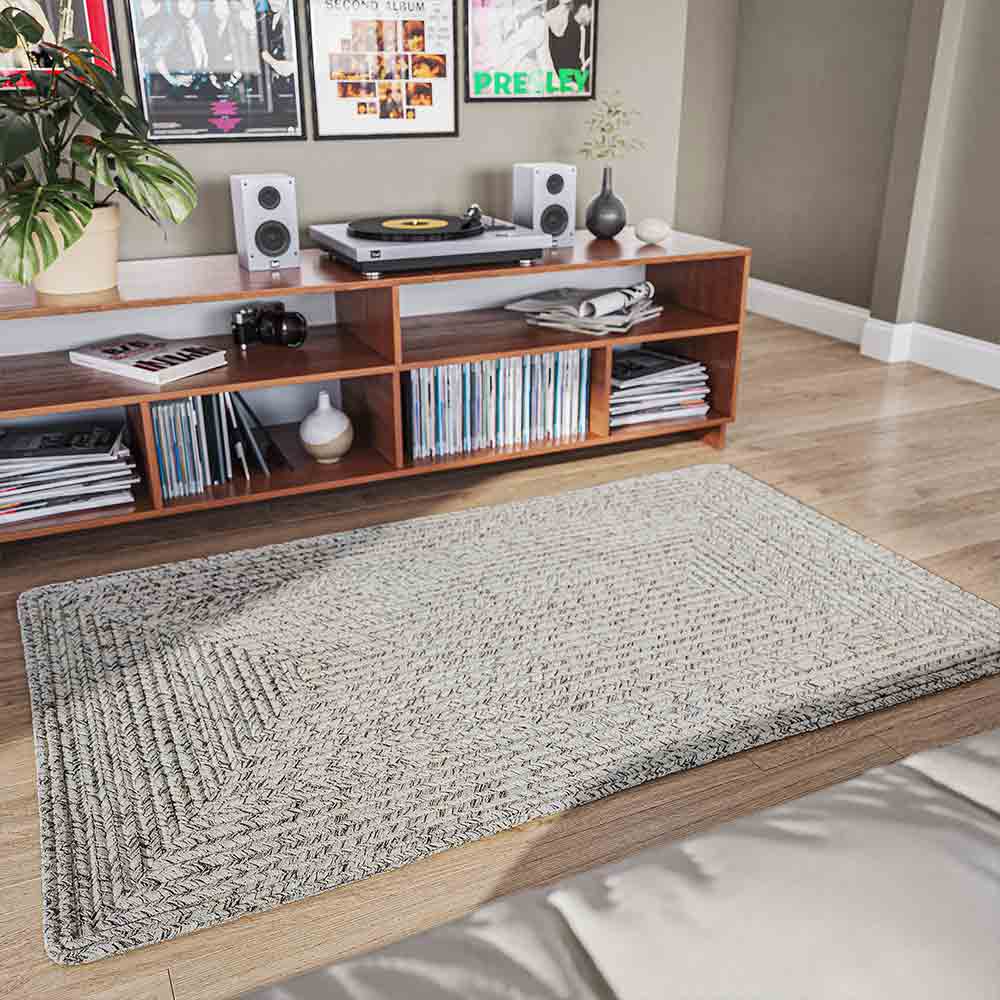 Braided Indoor/Outdoor Area Rug, 8'x10', 5'x8', 4'x6', 3'x5', 2'x3'