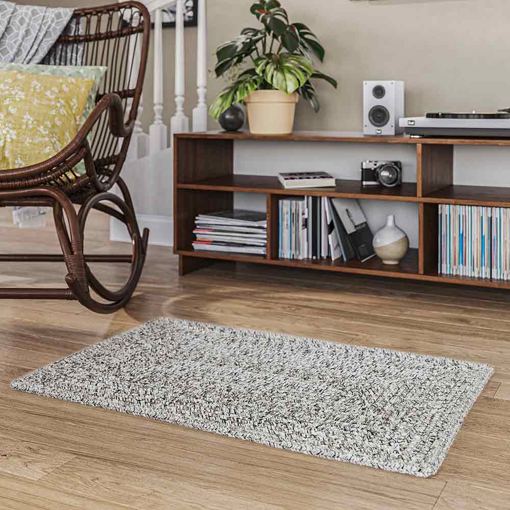 Braided Indoor/Outdoor Area Rug, 8'x10', 5'x8', 4'x6', 3'x5', 2'x3'